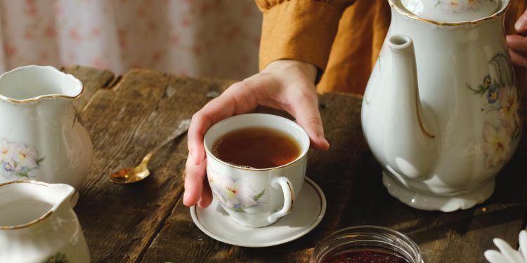 Tea-riffic Adventures: Discover the Excitement of Ceylon Cinnamon Tea, Hibiscus Tea Leaves, and Moringa Tea Bags