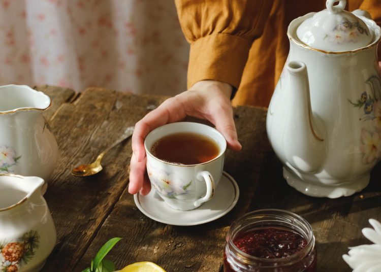Tea-riffic Adventures: Discover the Excitement of Ceylon Cinnamon Tea, Hibiscus Tea Leaves, and Moringa Tea Bags