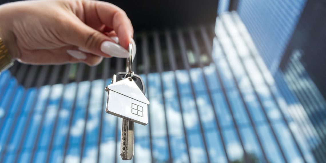 Jessica Fulk’s No-BS Guide: Living Large in Missouri Without Going Broke