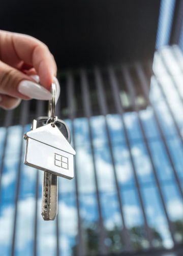 Jessica Fulk’s No-BS Guide: Living Large in Missouri Without Going Broke