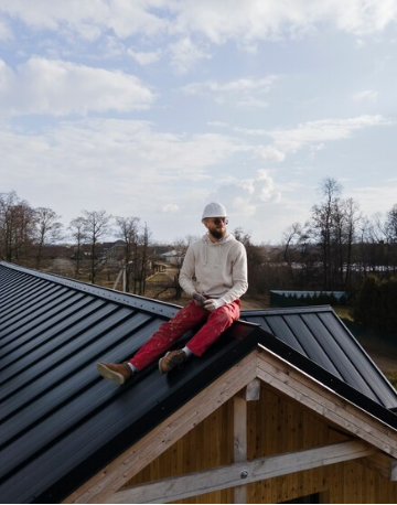 Ultimate Guide to Residential Roofing: Materials, Maintenance, and Choosing the Right Contractor