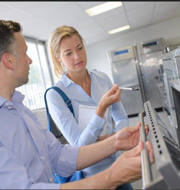 The Impact of Commercial Microwaves on the Restaurant Industry