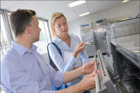 The Impact of Commercial Microwaves on the Restaurant Industry