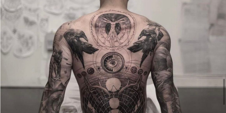 Geometric Tattoos at Monolith Studio: Artistry and Precision Combined