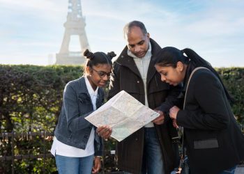 Best Multi-Country Tours for First-Time Visitors to Indochina