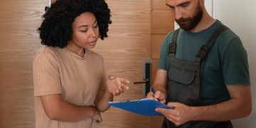 Why Choosing the Right Siding Contractor in Hamilton Matters for Your Home